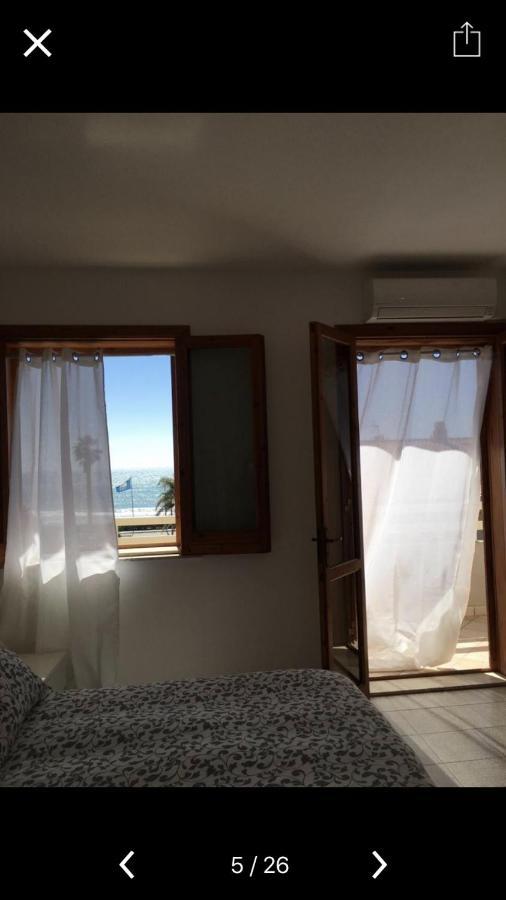 Beachfront Rooms Марина-ди-Рагуза Экстерьер фото